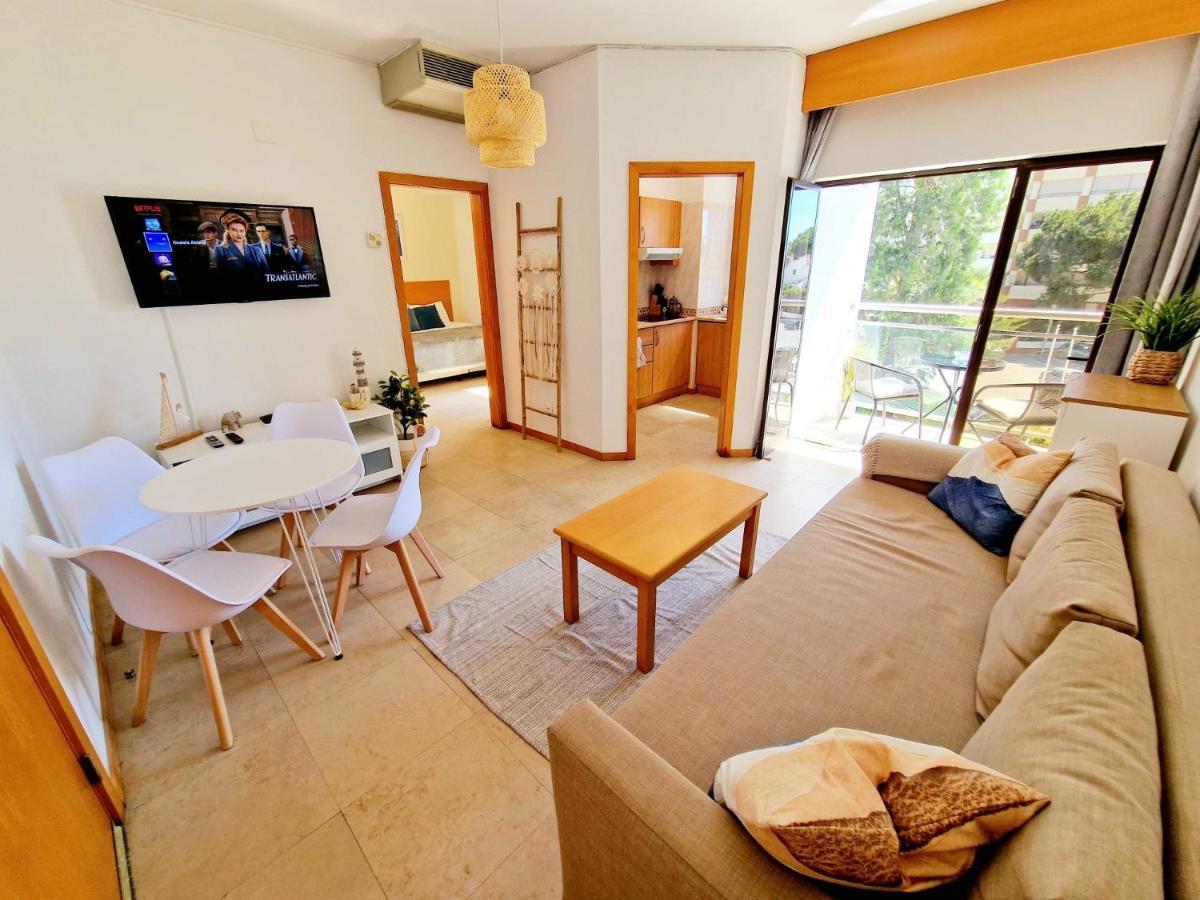 Apartment Zarco - Cosy In Vilamoura With A Balcony With View To The 2 Swimming Pools - Near The & The Marina Quarteira