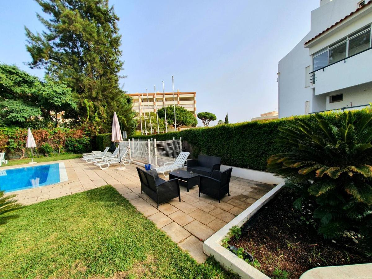 Apartment Zarco - Cosy In Vilamoura With A Balcony With View To The 2 Swimming Pools - Near The & The Marina *