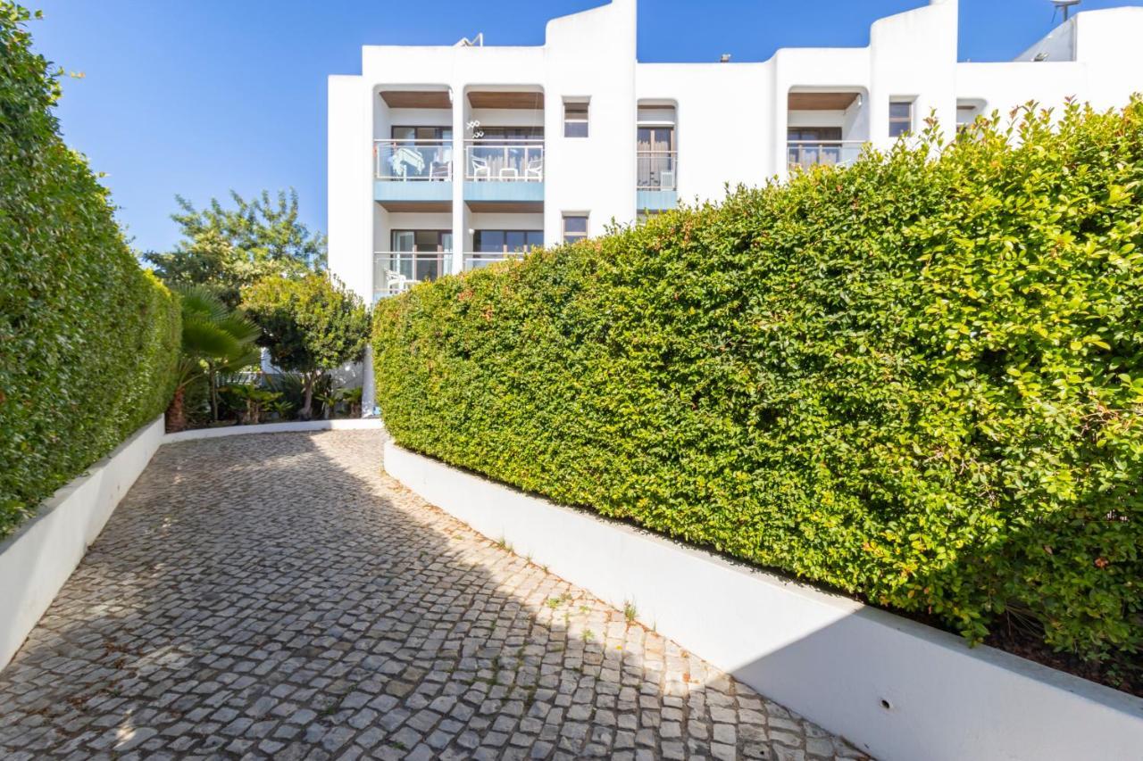 Zarco - Cosy In Vilamoura With A Balcony With View To The 2 Swimming Pools - Near The & The Marina Apartment