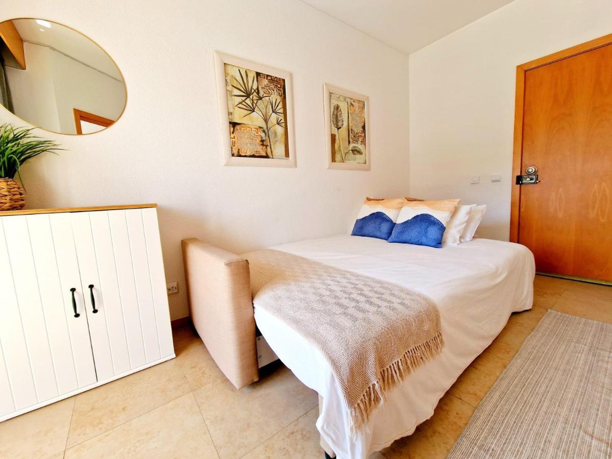 Zarco - Cosy In Vilamoura With A Balcony With View To The 2 Swimming Pools - Near The & The Marina Apartment *