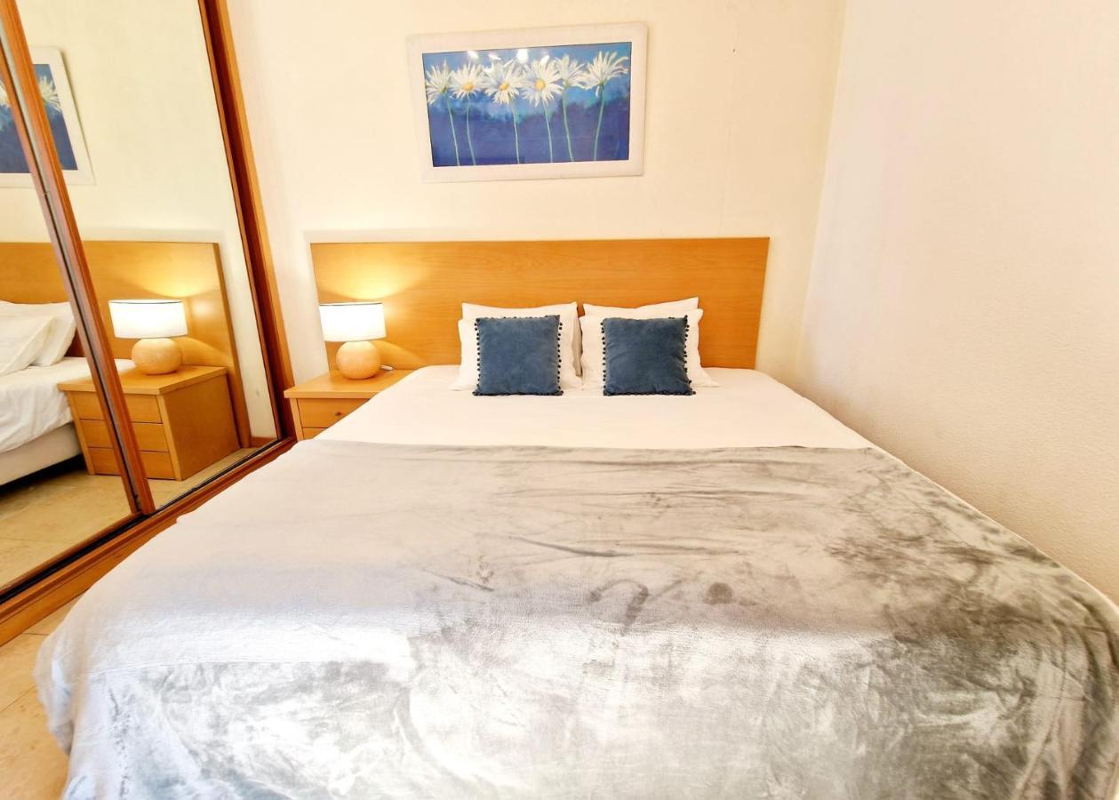 Zarco - Cosy In Vilamoura With A Balcony With View To The 2 Swimming Pools - Near The & The Marina Apartment