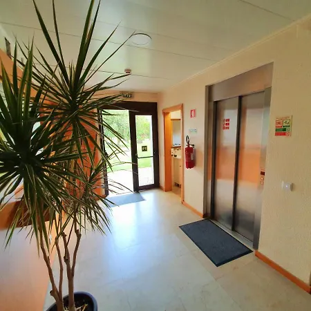 Zarco - Cosy Apartment In Vilamoura With A Balcony With View To The 2 Swimming Pools - Near The Beach & The Marina Quarteira Exterior photo