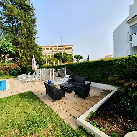 Zarco - Cosy Apartment In Vilamoura With A Balcony With View To The 2 Swimming Pools - Near The Beach & The Marina Quarteira Exterior photo