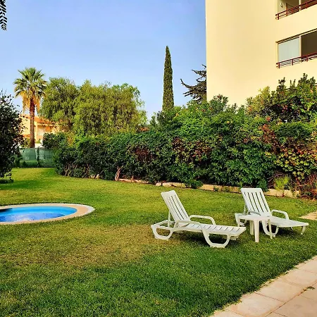Zarco - Cosy Apartment In Vilamoura With A Balcony With View To The 2 Swimming Pools - Near The Beach & The Marina Quarteira Exterior photo