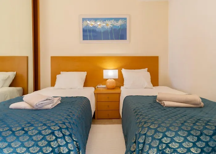 Zarco - Cosy Apartment In Vilamoura With A Balcony With View To The 2 Swimming Pools - Near The Beach & The Marina